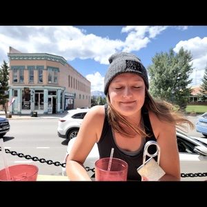 Meet your Posher, Erica